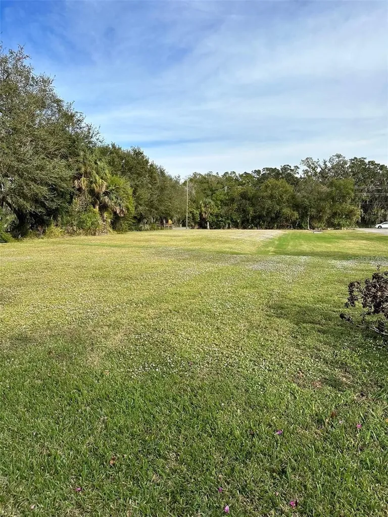 4215 36 Avenue E Palmetto FL 34221