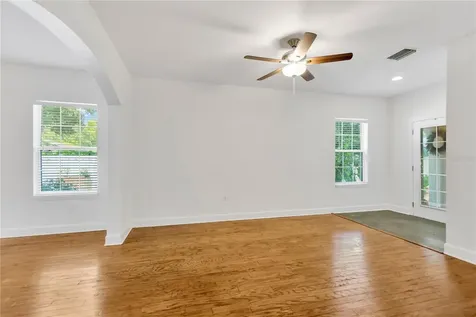 3132 Santorini Court Tampa FL 33611
