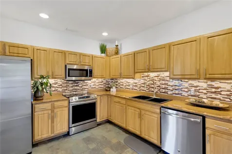 3132 Santorini Court Tampa FL 33611