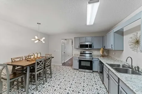 8420 Mcgirts Village Lane Jacksonville FL 32210