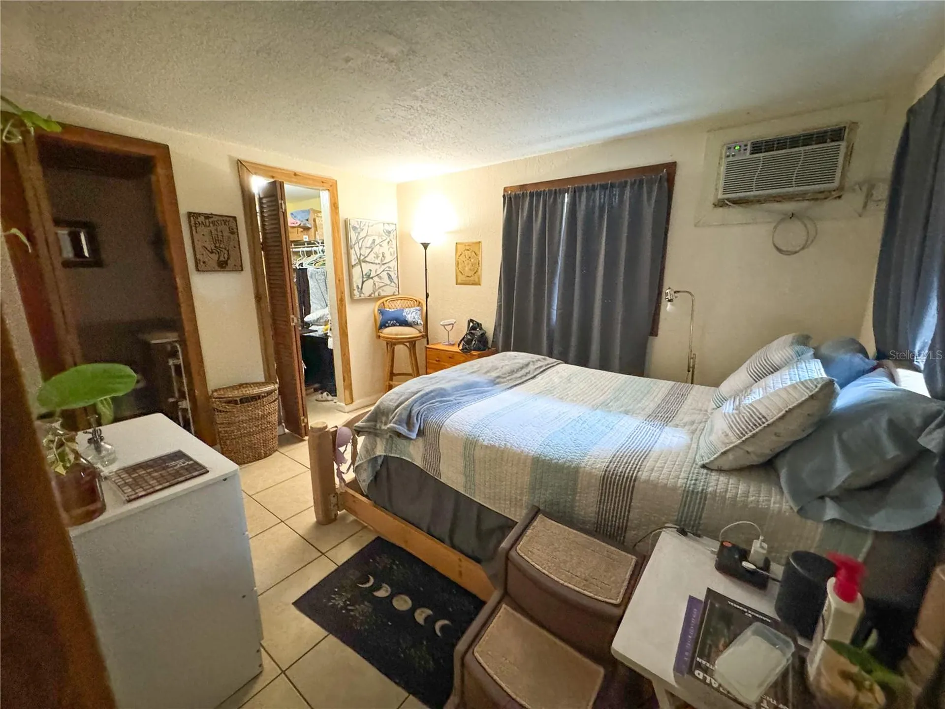 421 10th Avenue N St Petersburg FL 33701