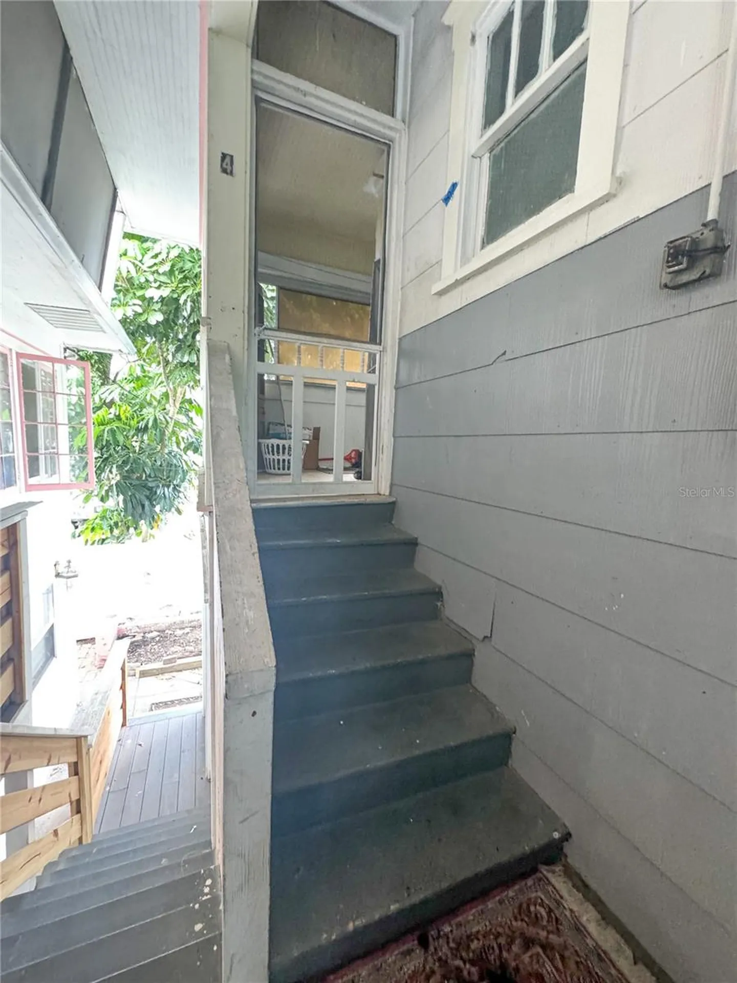 421 10th Avenue N St Petersburg FL 33701