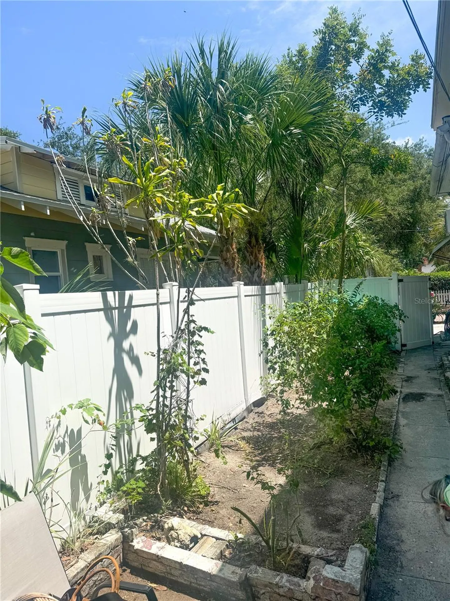 421 10th Avenue N St Petersburg FL 33701