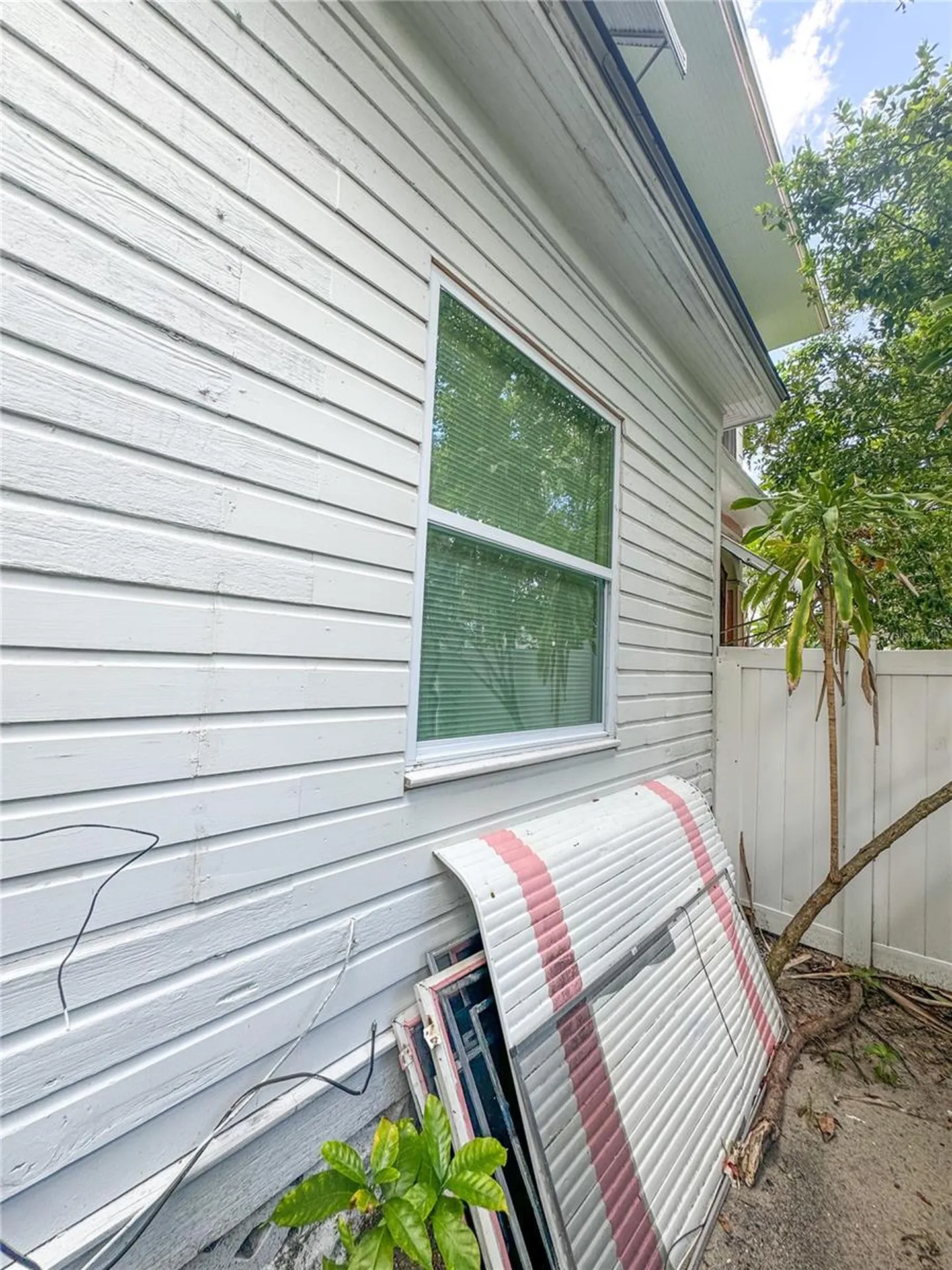 421 10th Avenue N St Petersburg FL 33701