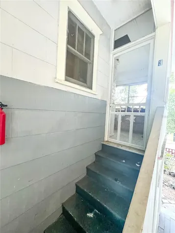 421 10th Avenue N St Petersburg FL 33701