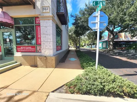 421 10th Avenue N St Petersburg FL 33701