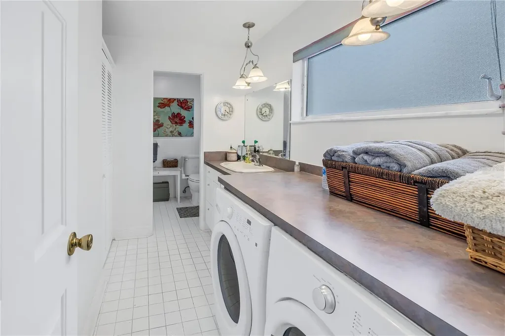 800 Madonna Boulevard Tierra Verde FL 33715