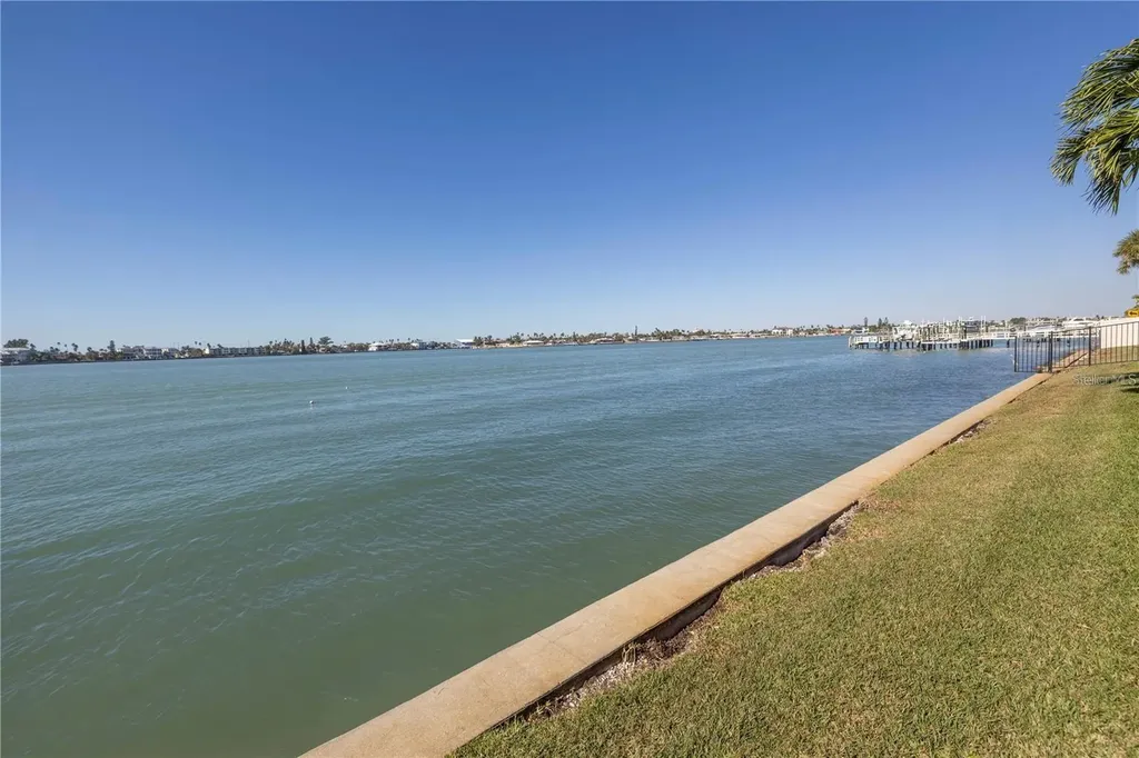 800 Madonna Boulevard Tierra Verde FL 33715