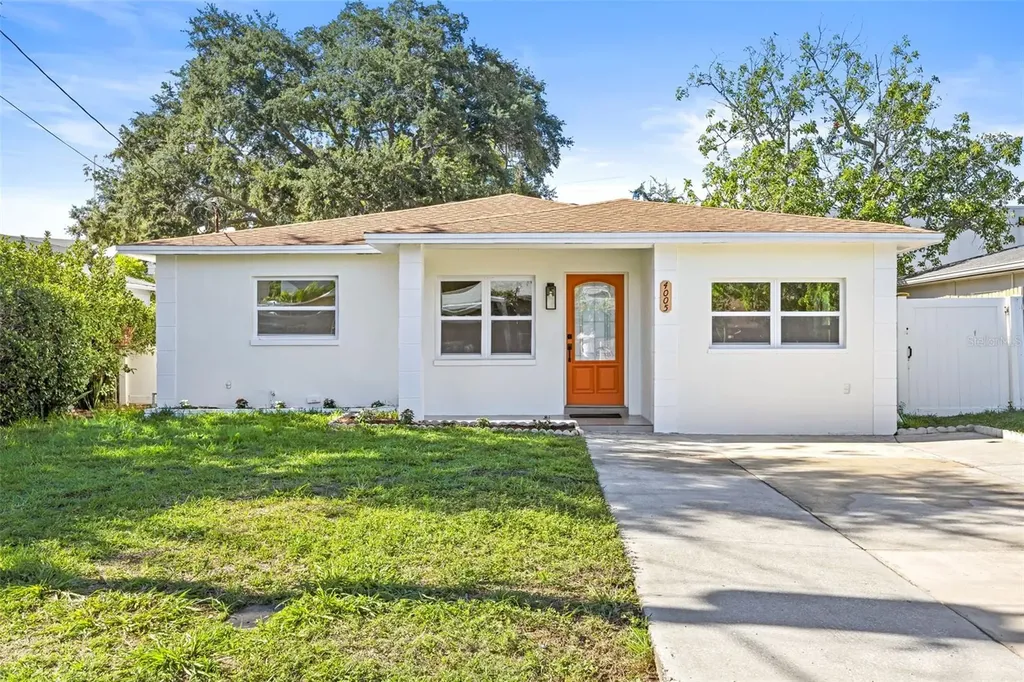 4005 W Lemon Street Tampa FL 33609
