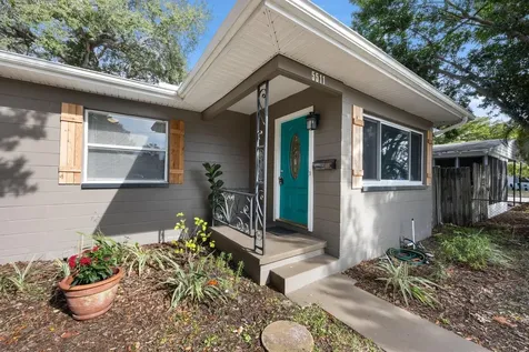 5511 Dartmouth Avenue N St Petersburg FL 33710