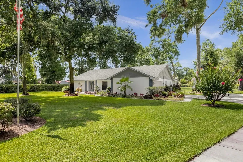 1504 Buell Court Plant City FL 33567
