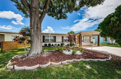 1512 56th Avenue N St Petersburg FL 33703