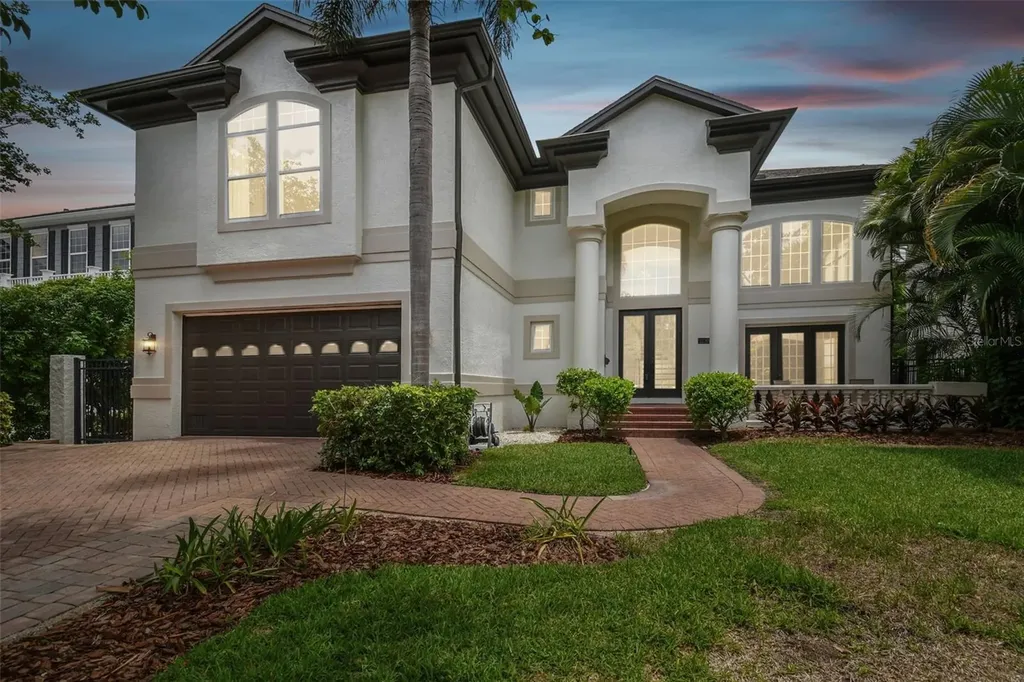 4303 W Beach Park Drive Tampa FL 33609