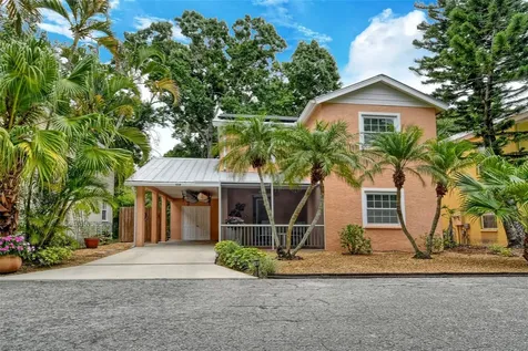 510 Howard Court Sarasota FL 34236