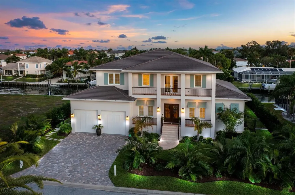 520 Chipping Lane Longboat Key FL 34228