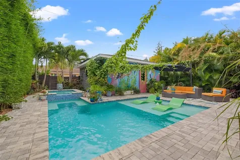 2340 2nd Avenue N St Petersburg FL 33713