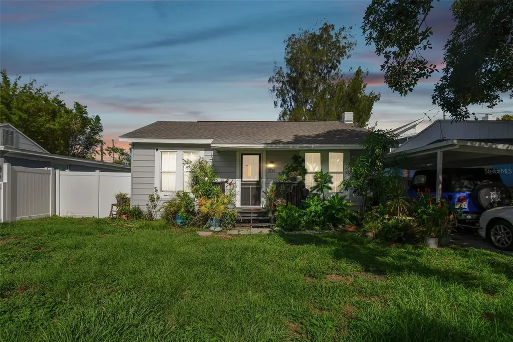 3718 39th Street N St Petersburg FL 33713