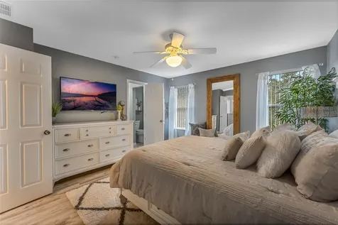 1242 S Beach Circle Kissimmee FL 34746