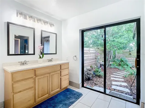 1057 Old South Lane Apopka FL 32712