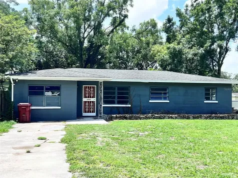 1903 E Spencer Street Plant City FL 33563