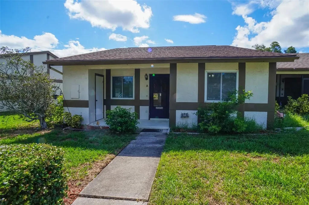 2880 Grovewood Boulevard Palm Harbor FL 34683