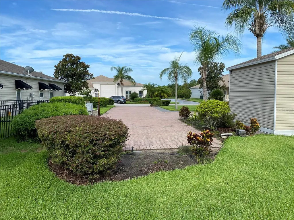 339 Cruisers Drive Polk City FL 33868