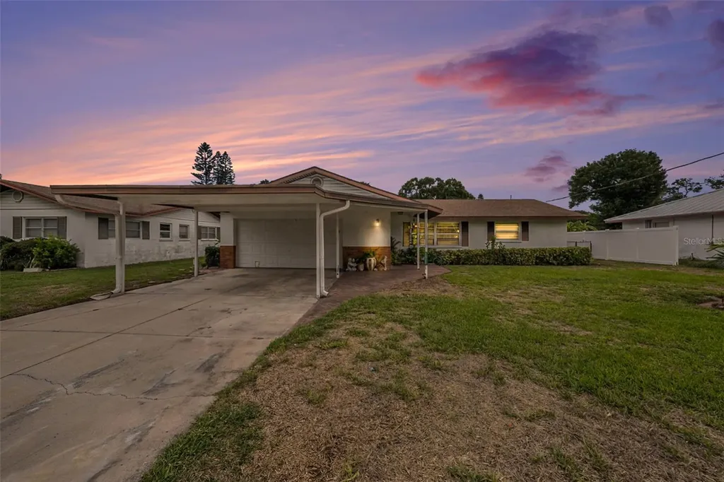 1810 5th Street W Palmetto FL 34221