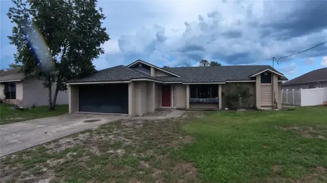 2469 Courtland Boulevard Deltona FL 32738