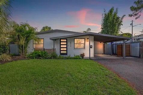 8013 22nd Avenue N St Petersburg FL 33710