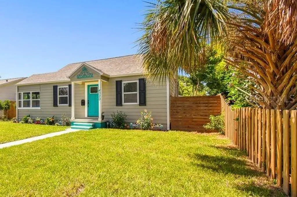 4320 3rd Avenue N St Petersburg FL 33713