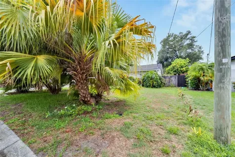 10506 Homestead Drive Tampa FL 33618