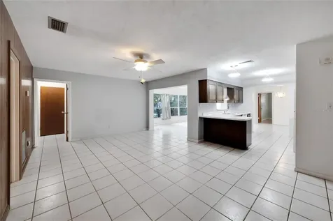 10506 Homestead Drive Tampa FL 33618