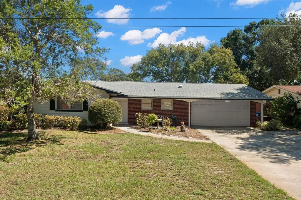 6010 21st Avenue N St Petersburg FL 33710