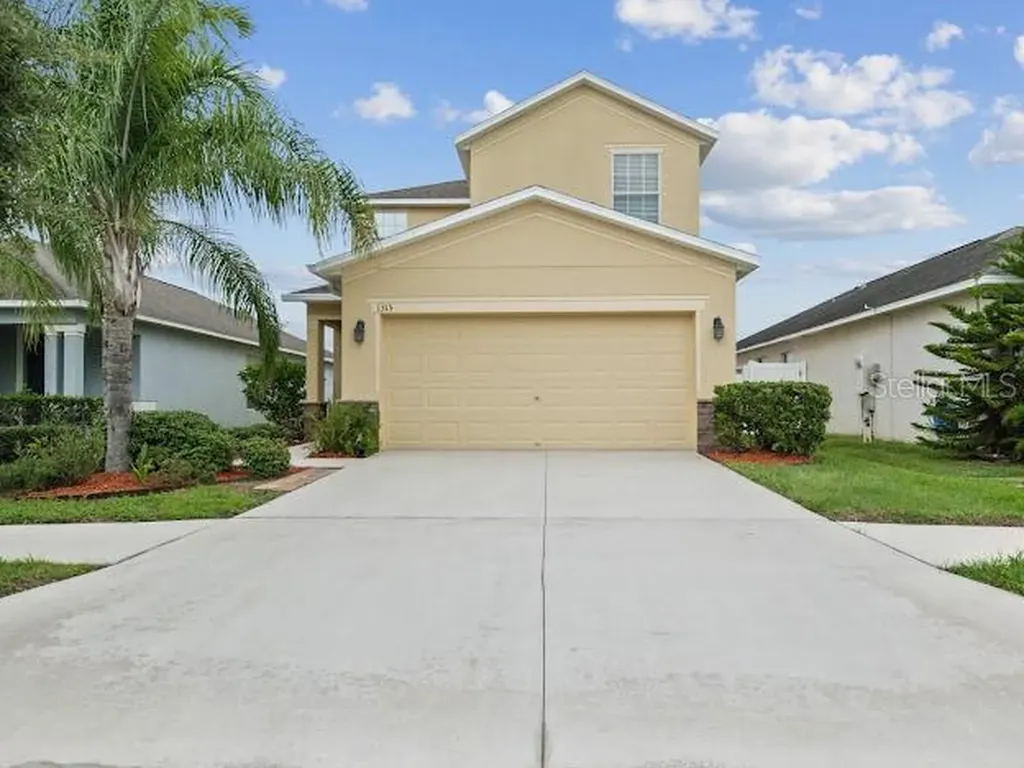 1315 Trailwater Street Ruskin FL 33570