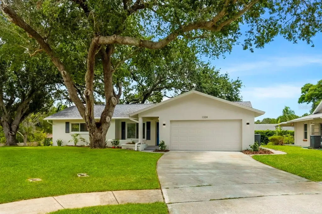 1324 Woodstock Drive Palm Harbor FL 34684