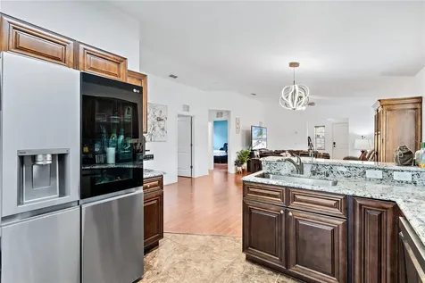 3727 20th Street E Bradenton FL 34208