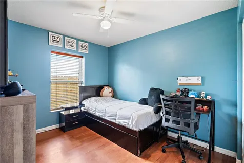 3727 20th Street E Bradenton FL 34208