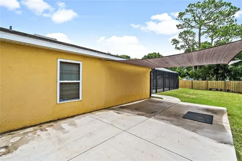 3727 20th Street E Bradenton FL 34208