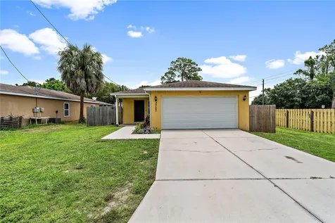3727 20th Street E Bradenton FL 34208