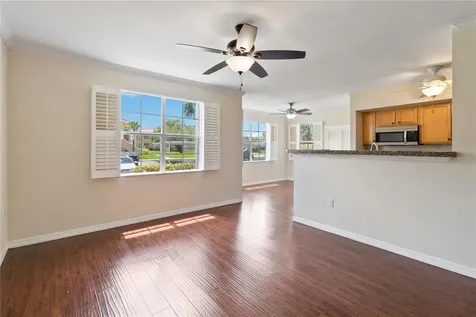 1015 Villagio Circle Sarasota FL 34237