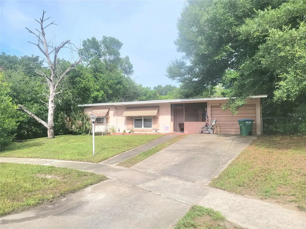 1541 Faith Court Deltona FL 32725