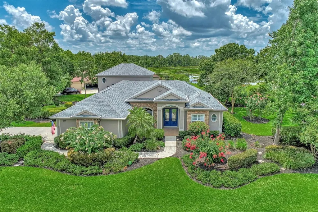 7207 Pine Valley Street Bradenton FL 34202