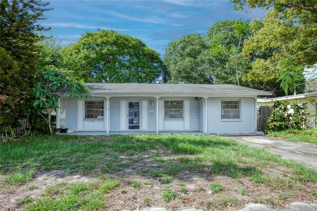 4415 W Rogers Avenue Tampa FL 33611