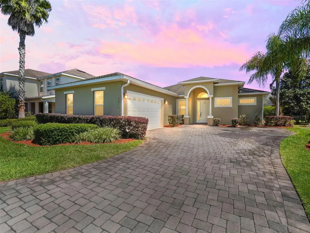5016 Neptune Circle Oxford FL 34484