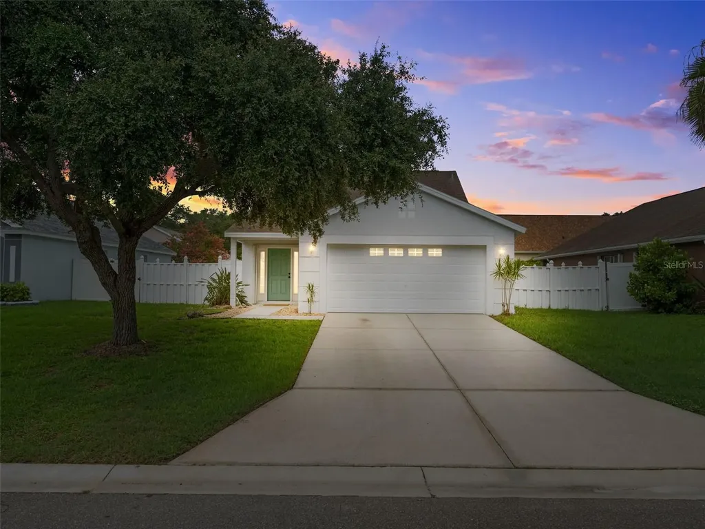 7012 49th Place E Palmetto FL 34221