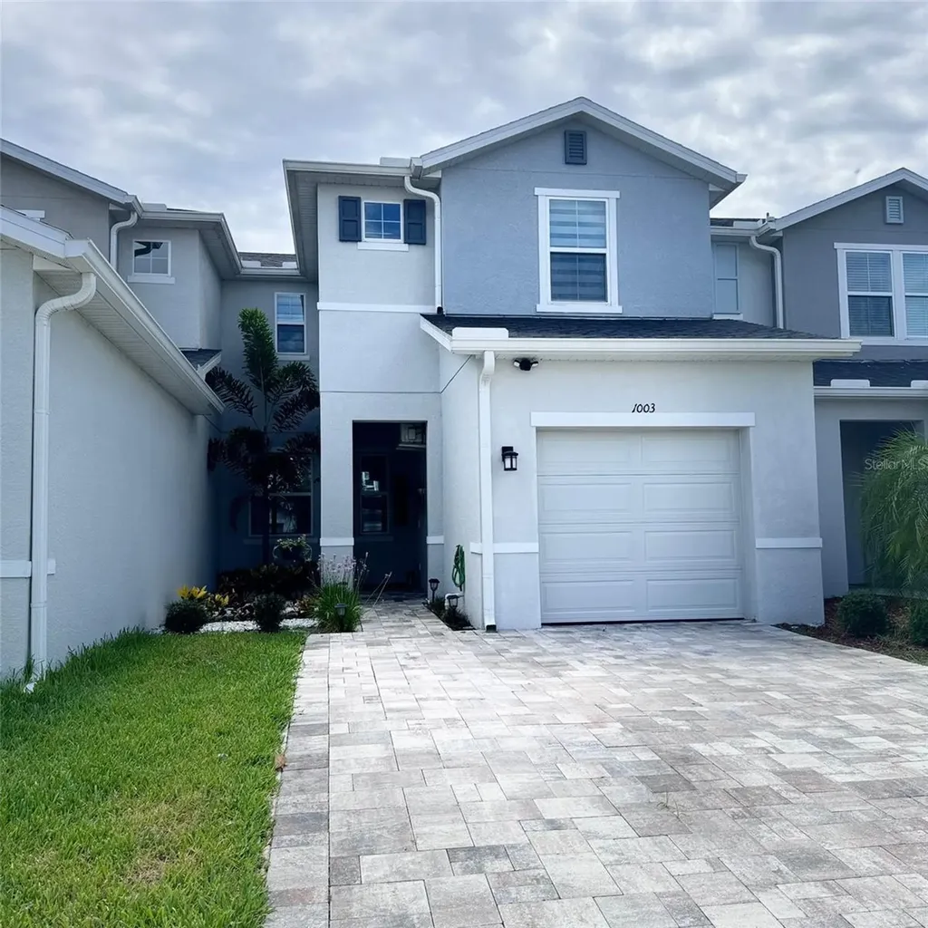 1003 La Mirada Court Kissimmee FL 34744