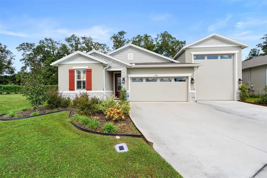 1054 River Falls Circle Deland FL 32720