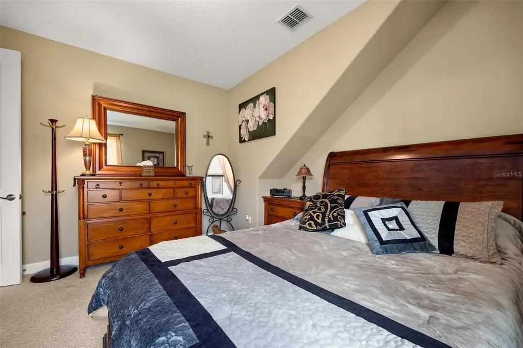 8692 Crested Eagle Place Sanford FL 32771