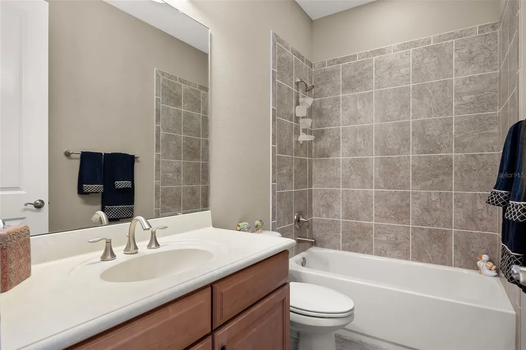 8692 Crested Eagle Place Sanford FL 32771