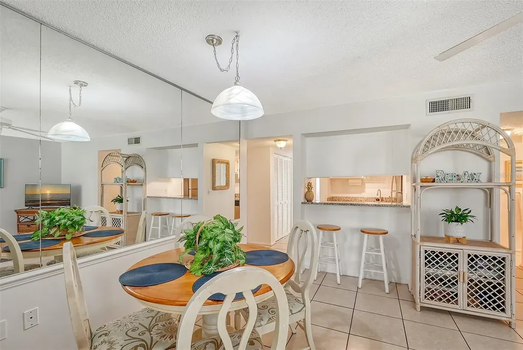 6157 Midnight Pass Road Sarasota FL 34242